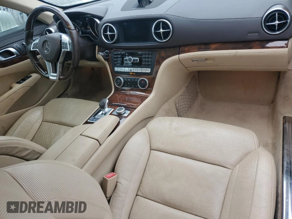 2015 Mercedes-Benz SL SL 400 z VIN WDDJK6FA0FF037207, wystawiony jako Copart lot #49697915 z przebiegiem 71 027 mil mil oraz Szkoda całkowita • Salvage title. Historia ofert i sprzedaży dostępna na DreamBid. Obrazek 8.