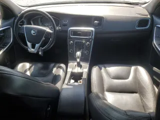 2014 Volvo S60 T5 with VIN YV1612FS9E2298033, listed as a Copart auction lot 53173115 with 167,671 mi miles and Clean Title. Bid and sale history available at carsss.com. Image 8.