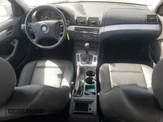 2002 BMW 3 Series 325i with VIN WBAEV33402KL76354, listed as a Copart auction lot 48049005 with 75,532 mi miles and Salvage Title. Bid and sale history available at carsss.com. Image 8.
