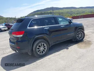2015 Jeep Grand Cherokee Limited with VIN 1C4RJFBG4FC191141, listed as a IAAI auction lot 42075659 with 135,641 mi miles. Bid and sale history available at carsss.com. Image 4.