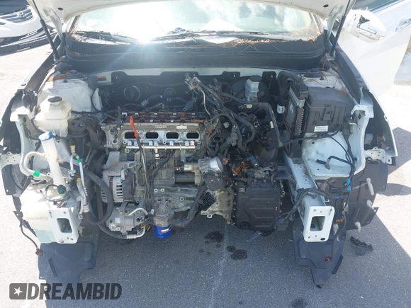 2014 Hyundai Sonata SE with VIN 5NPEC4AC0EH875408, listed as a IAAI auction lot 41913833 with 87,001 mi miles and . Bid and sale history available at DreamBid. Image 10.