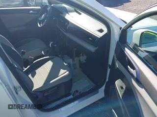 2022 Volkswagen Taos SE с VIN 3VVRX7B29NM069379, выставлен на аукционе IAAI как лот 42045400 с пробегом 45 788 миль миль и . История ставок и продаж доступна на DreamBid. Изображение 5.