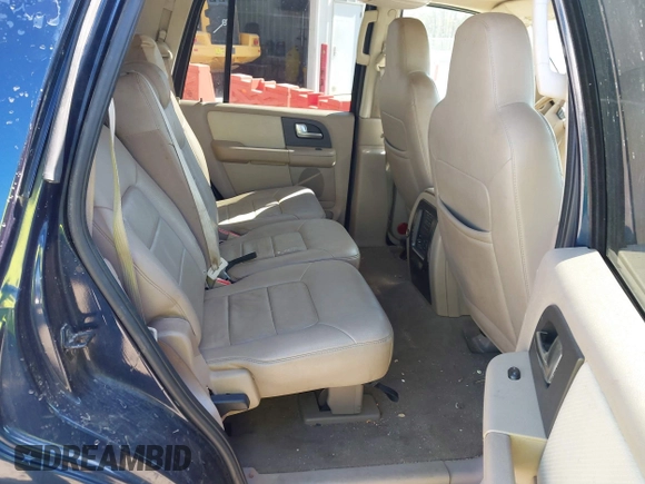 2003 Ford Expedition Special Service with VIN 1FMFU16L63LB91654, listed as a IAAI auction lot 41873090 with 296,213 mi miles. Bid and sale history available at carsss.com. Image 8.