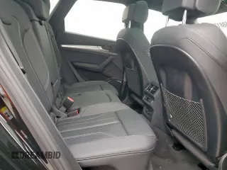 2024 Audi Q5 S line Premium z VIN WA1GAAFY3R2114519, wystawiony jako Copart lot #58812795 z przebiegiem 5 562 mil mil oraz Szkoda całkowita • Salvage title. Historia ofert i sprzedaży dostępna na DreamBid. Obrazek 11.