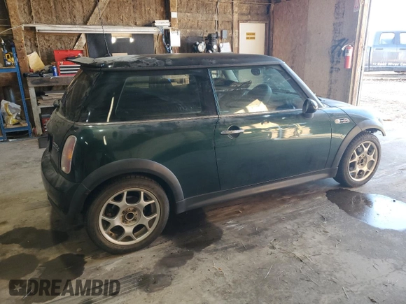 2003 MINI Hardtop S with VIN WMWRE33443TD68483, listed as a Copart auction lot 48637035 with 115,907 mi miles and Clean Title. Bid and sale history available at DreamBid. Image 3.