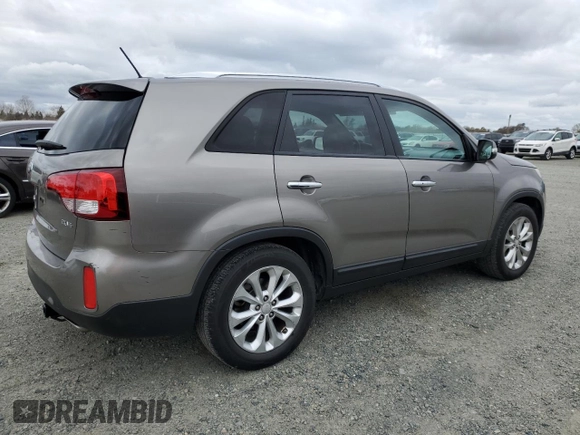 2015 Kia Sorento EX with VIN 5XYKU4A73FG659239, listed as a Copart auction lot 48253725 with 118,169 mi miles and Clean Title. Bid and sale history available at carsss.com. Image 3.