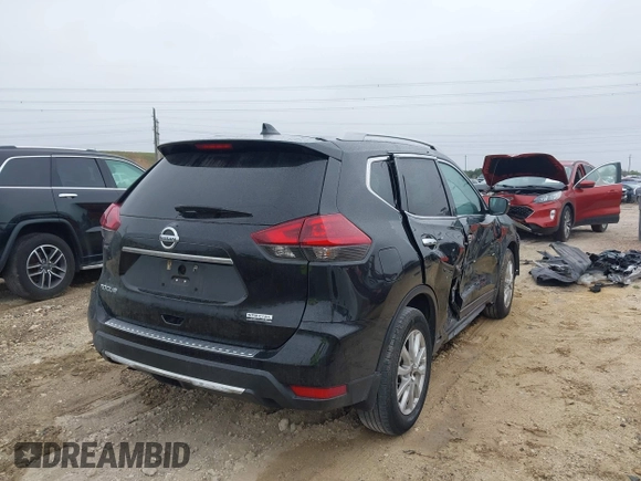 2020 Nissan Rogue S z VIN 5N1AT2MT4LC724509, wystawiony jako IAAI lot #41612574 z przebiegiem 110 426 mil mil oraz . Historia ofert i sprzedaży dostępna na DreamBid. Obrazek 4.