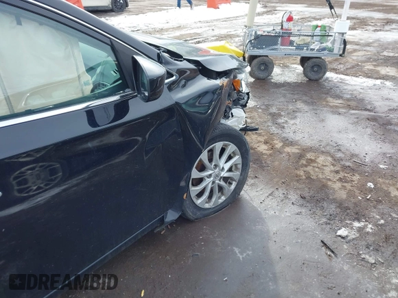 2018 Nissan Sentra SV with VIN 3N1AB7AP1JL649770, listed as a IAAI auction lot 41580127 with 93,432 mi miles and . Bid and sale history available at carsss.com. Image 6.