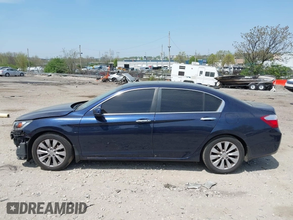 2013 Honda Accord EX-L with VIN 1HGCR2F89DA031843, listed as a IAAI auction lot 42108077 with 154,419 mi miles and . Bid and sale history available at DreamBid. Image 15.
