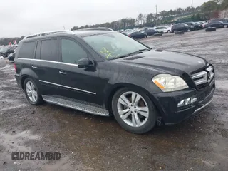 2011 Mercedes-Benz GL-Class GL 450 with VIN 4JGBF7BE2BA683921, listed as a IAAI auction lot 41927933 with 999,999 mi miles. Bid and sale history available at carsss.com. Image 1.