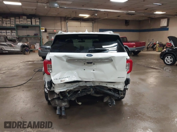 2023 Ford Explorer Platinum с VIN 1FM5K8HC5PGA13109, выставлен на аукционе IAAI как лот 42471674 с пробегом 12 361 миль миль и . История ставок и продаж доступна на DreamBid. Изображение 16.