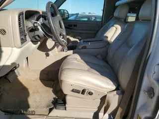 2004 Chevrolet Tahoe LT with VIN 1GNEC13Z34J273826, listed as a Copart auction lot 46538665 with 180,370 mi miles and Salvage Title. Bid and sale history available at carsss.com. Image 7.