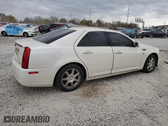 2008 Cadillac STS RWD z VIN 1G6DZ67A080170284, wystawiony jako Copart lot #78789724 z przebiegiem 185 571 mil mil oraz Szkoda całkowita • Salvage title. Historia ofert i sprzedaży dostępna na DreamBid. Obrazek 3.