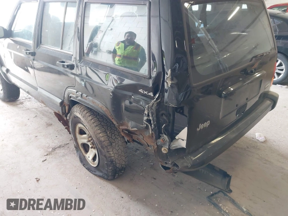 1999 Jeep Cherokee Sport z VIN 1J4FF68S4XL668081, wystawiony jako IAAI lot #42304649 z przebiegiem 194 470 mil mil oraz . Historia ofert i sprzedaży dostępna na DreamBid. Obrazek 6.