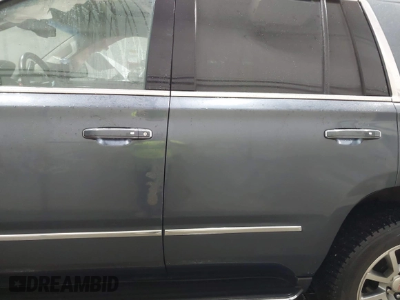 2019 GMC Yukon Denali with VIN 1GKS2CKJ9KR359070, listed as a IAAI auction lot 41682027 with 95,015 mi miles. Bid and sale history available at carsss.com. Image 14.