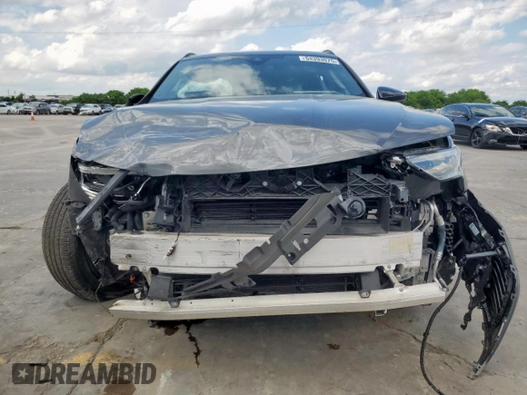 2024 Audi Q8 e-tron z VIN WA16AAGE5RB048734, wystawiony jako Copart lot #54393075 z przebiegiem Nie podano mil oraz Szkoda całkowita • Salvage title. Historia ofert i sprzedaży dostępna na DreamBid. Obrazek 5.