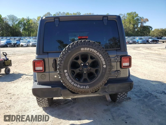 2020 Jeep Wrangler Unlimited Willys with VIN 1C4HJXDN5LW170449, listed as a Copart auction lot 49172955 with 44,073 mi miles and Non repairable. Bid and sale history available at DreamBid. Image 6.