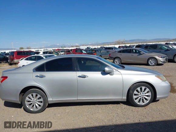 2007 Lexus ES with VIN JTHBJ46GX72144136, listed as a IAAI auction lot 42031389 with 169,111 mi miles. Bid and sale history available at carsss.com. Image 13.