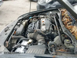 2011 Honda Accord EX-L с VIN 1HGCP2F89BA116684, выставлен на аукционе IAAI как лот 43405610 с пробегом 259 726 миль миль и . История ставок и продаж доступна на DreamBid. Изображение 19.