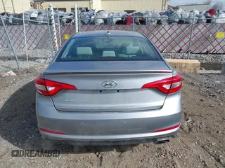 2017 Hyundai Sonata SE with VIN 5NPE24AF5HH572898, listed as a IAAI auction lot 42039023 with 50,494 mi miles and . Bid and sale history available at DreamBid. Image 16.