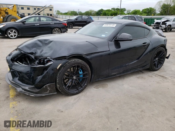 2021 Toyota Supra 3.0 z VIN WZ1DB0C05MW036486, wystawiony jako Copart lot #47673113 z przebiegiem 22 217 mil mil oraz . Historia ofert i sprzedaży dostępna na DreamBid. Obrazek 1.