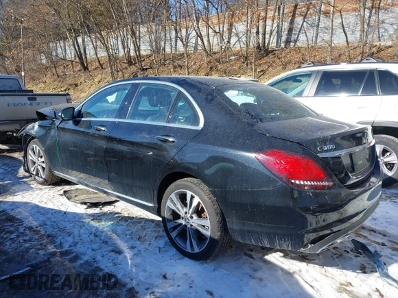 2021 Mercedes-Benz C 300 z VIN W1KWF8EB3MR625677, wystawiony jako IAAI lot #41418167 z przebiegiem 37 130 mil mil oraz . Historia ofert i sprzedaży dostępna na DreamBid. Obrazek 3.