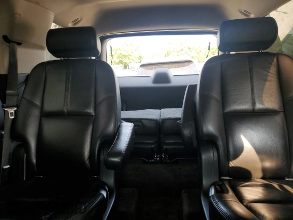 2007 Chevrolet Tahoe LTZ с VIN 1GNFK130X7J354528, выставлен на аукционе Copart как лот 59683165 с пробегом 252 884 миль миль и Списание • Salvage title. История ставок и продаж доступна на DreamBid. Изображение 10.