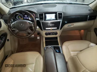 2015 Mercedes-Benz M 400 with VIN 4JGDA5GB0FA535623, listed as a Copart auction lot 45979705 with 115,592 mi miles and Salvage Title. Bid and sale history available at DreamBid. Image 8.