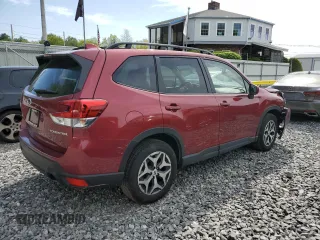 2023 Subaru Forester Premium with VIN JF2SKAECXPH528007, listed as a Copart auction lot 57000895 with 10,720 mi miles and Salvage title. Bid and sale history available at DreamBid. Image 3.