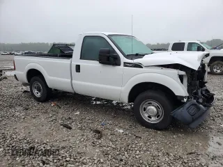 2016 Ford F-250 XL z VIN 1FTBF2A66GEB85013, wystawiony jako Copart lot #57483515 z przebiegiem 188 527 mil mil oraz Szkoda całkowita • Salvage title. Historia ofert i sprzedaży dostępna na DreamBid. Obrazek 4.