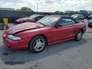 1995 Ford Mustang z VIN 1FALP45TXSF252881, wystawiony jako Copart lot #51632845 z przebiegiem 82 260 mil mil oraz Czysty tytuł • Clean title. Historia ofert i sprzedaży dostępna na DreamBid. Obrazek 1.