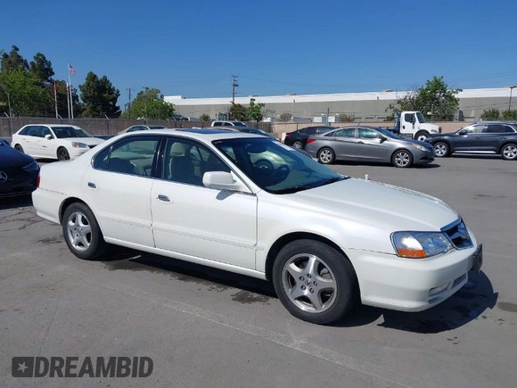 2002 Acura TL with VIN 19UUA56682A012256, listed as a IAAI auction lot 42099903 with 149,782 mi miles. Bid and sale history available at carsss.com. Image 1.