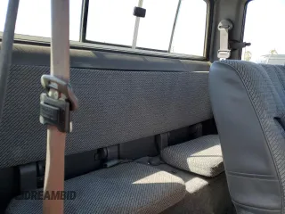 1994 Toyota Pickup DLX с VIN JT4VN13DXR5146983, выставлен на аукционе Copart как лот 47666965 с пробегом 121 614 миль миль и Списание • Salvage title. История ставок и продаж доступна на DreamBid. Изображение 10.