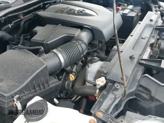 2018 Toyota Tacoma SR5 with VIN 3TMDZ5BN8JM043061, listed as a IAAI auction lot 43212216 with 90,088 mi miles and . Bid and sale history available at DreamBid. Image 21.