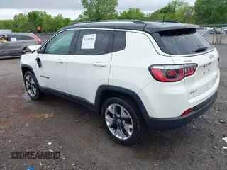 2019 Jeep Compass Limited z VIN 3C4NJDCB0KT842799, wystawiony jako IAAI lot #42236964 z przebiegiem 118 627 mil mil oraz . Historia ofert i sprzedaży dostępna na DreamBid. Obrazek 3.