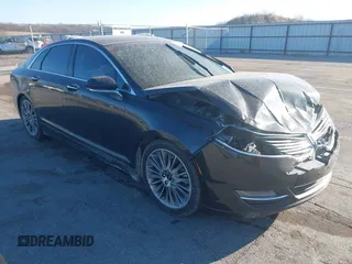 2013 Lincoln MKZ z VIN 3LN6L2G94DR817880, wystawiony jako IAAI lot #41790309 z przebiegiem 167 761 mil mil oraz . Historia ofert i sprzedaży dostępna na DreamBid. Obrazek 1.