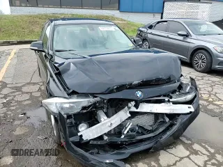 2013 BMW 3 Series 320i xDrive с VIN WBA3C3C5XDF980060, выставлен на аукционе Copart как лот 59775615 с пробегом 302 139 миль миль и Чистый • Clean title. История ставок и продаж доступна на DreamBid. Изображение 13.