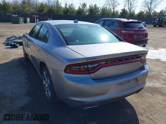 2015 Dodge Charger SXT z VIN 2C3CDXJG3FH754900, wystawiony jako IAAI lot #41850117 z przebiegiem 177 570 mil mil oraz . Historia ofert i sprzedaży dostępna na DreamBid. Obrazek 3.