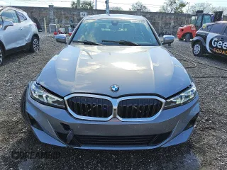 2025 BMW 3 Series 330i with VIN 3MW69CW0XS8F00021, listed as a Copart auction lot 53070715 with 4,776 mi miles and Clean Title. Bid and sale history available at carsss.com. Image 5.