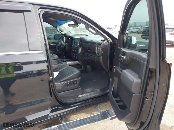 2019 Chevrolet Silverado 1500 LTZ with VIN 1GCPWEED6KZ169282, listed as a IAAI auction lot 41576653 with 81,324 mi miles. Bid and sale history available at carsss.com. Image 5.