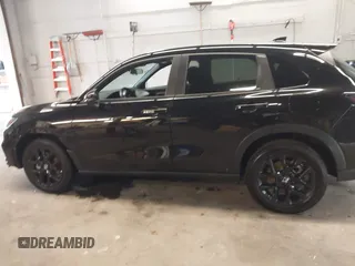 2024 Honda HR-V Sport z VIN 3CZRZ2H54RM774085, wystawiony jako IAAI lot #42181961 z przebiegiem 17 136 mil mil oraz . Historia ofert i sprzedaży dostępna na DreamBid. Obrazek 14.