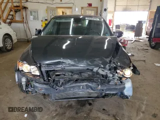 2007 Volvo S40 2.4L with VIN YV1MS382272310372, listed as a Copart auction lot 48593235 with 146,456 mi miles and Non Repairable. Bid and sale history available at carsss.com. Image 5.