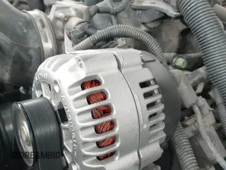 2001 Chevrolet Silverado 2500 с VIN 1GBHC24U91E320090, выставлен на аукционе IAAI как лот 41730039 с пробегом Не указан миль и . История ставок и продаж доступна на DreamBid. Изображение 18.