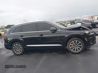 2018 Audi Q7 Premium Plus with VIN WA1LAAF75JD000651, listed as a IAAI auction lot 42406820 with Not provided miles and . Bid and sale history available at DreamBid. Image 13.