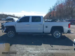 2017 GMC Sierra 2500HD Denali with VIN 1GT12UEG1HF166208, listed as a IAAI auction lot 41806983 with 144,862 mi miles. Bid and sale history available at carsss.com. Image 14.