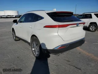 2021 Toyota Venza LE with VIN JTEAAAAHXMJ052288, listed as a Copart auction lot 63610772 with 16,961 mi miles. Bid and sale history available at carsss.com. Image 3.