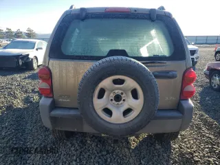 2003 Jeep Liberty Sport with VIN 1J4GL48K53W641210, listed as a Copart auction lot 44279145 with 215,498 mi miles and Clean Title. Bid and sale history available at carsss.com. Image 6.