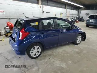 2018 Nissan Note SV z VIN 3N1CE2CP6JL352218, wystawiony jako Copart lot #61259655 z przebiegiem 47 697 mil mil oraz Szkoda całkowita • Salvage title. Historia ofert i sprzedaży dostępna na DreamBid. Obrazek 3.