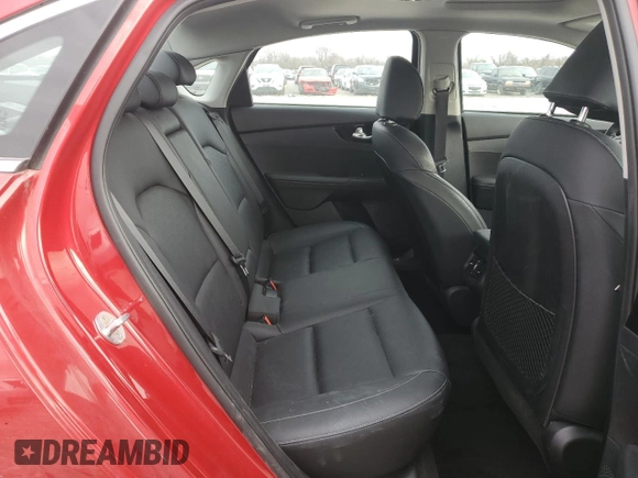 2021 Kia Forte EX with VIN 3KPF54ADXME349152, listed as a Copart auction lot 84282214 with 56,073 mi miles and Salvage Title. Bid and sale history available at DreamBid. Image 10.