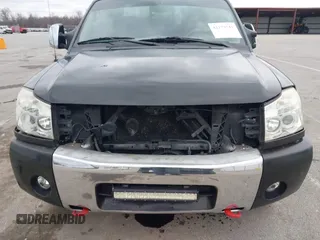 2004 Nissan Titan LE with VIN 1N6AA07B24N524572, listed as a IAAI auction lot 41173741 with 276,755 mi miles and . Bid and sale history available at DreamBid. Image 6.